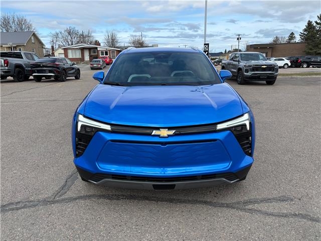 2025 Chevrolet Blazer EV LT (Stk: 35290) in Renfrew - Image 2 of 39