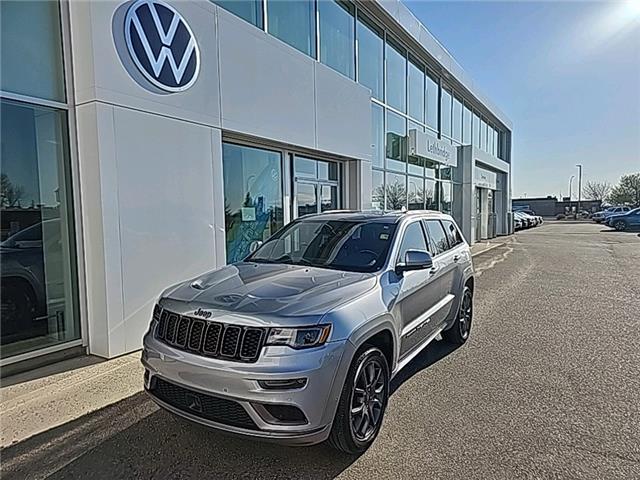 2021 Jeep Grand Cherokee Overland (Stk: 25086A) in Lethbridge - Image 1 of 30