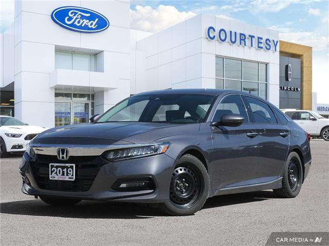2019 Honda Accord Touring 2.0T (Stk: 90639A) in London - Image 1 of 24