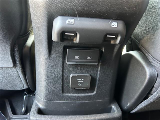 2024 Jeep Wrangler 4xe Sahara (Stk: P24685D) in London - Image 19 of 21