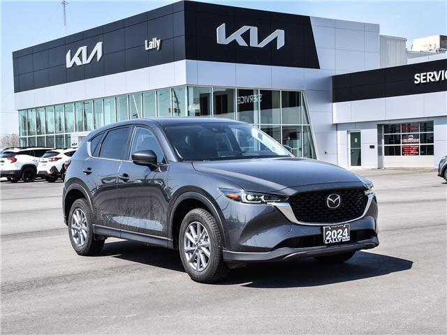 2024 Mazda CX-5 GS w/o CD (Stk: LK00291F) in Chatham - Image 1 of 27
