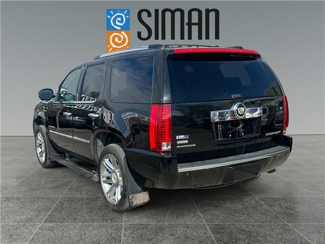 2012 Cadillac Escalade Base (Stk: PT3112) in Regina - Image 3 of 23 2012 Cadillac Escalade Base (Stk: PT3112) in Regina - Image 3 of 23