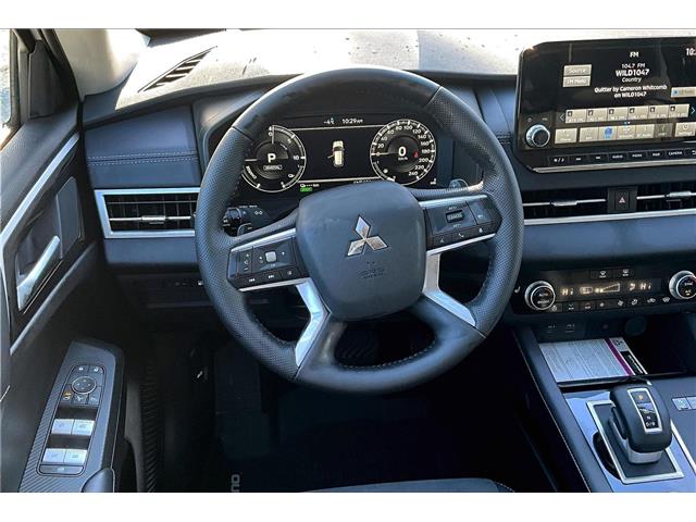 2025 Mitsubishi Outlander PHEV LE (Stk: 25P8996) in Cranbrook - Image 6 of 12 2025 Mitsubishi Outlander PHEV LE (Stk: 25P8996) in Cranbrook - Image 6 of 12