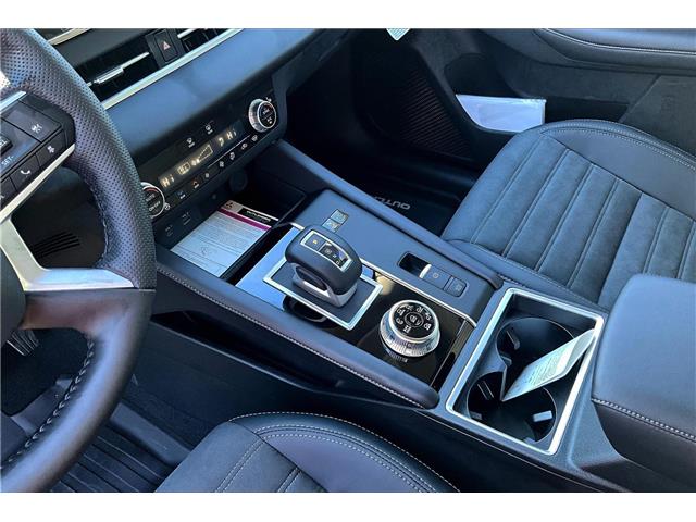 2025 Mitsubishi Outlander PHEV LE (Stk: 25P8996) in Cranbrook - Image 8 of 12 2025 Mitsubishi Outlander PHEV LE (Stk: 25P8996) in Cranbrook - Image 8 of 12