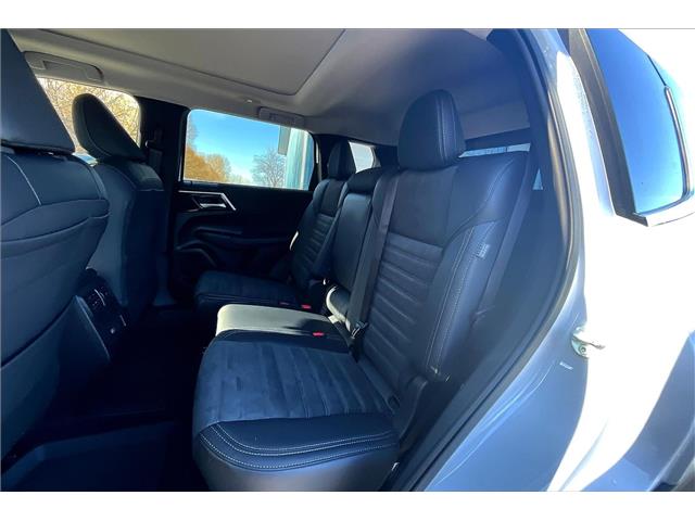 2025 Mitsubishi Outlander PHEV LE (Stk: 25P8996) in Cranbrook - Image 10 of 12 2025 Mitsubishi Outlander PHEV LE (Stk: 25P8996) in Cranbrook - Image 10 of 12