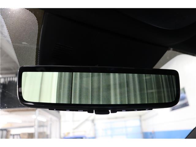 2025 Kia Sorento Plug-In Hybrid SX (Stk: 26140) in Edmonton - Image 17 of 32 2025 Kia Sorento Plug-In Hybrid SX (Stk: 26140) in Edmonton - Image 17 of 32