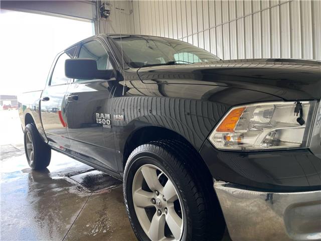 2019 RAM 1500 Classic SLT (Stk: OP1510A) in Pincher Creek - Image 8 of 17 2019 RAM 1500 Classic SLT (Stk: OP1510A) in Pincher Creek - Image 8 of 17