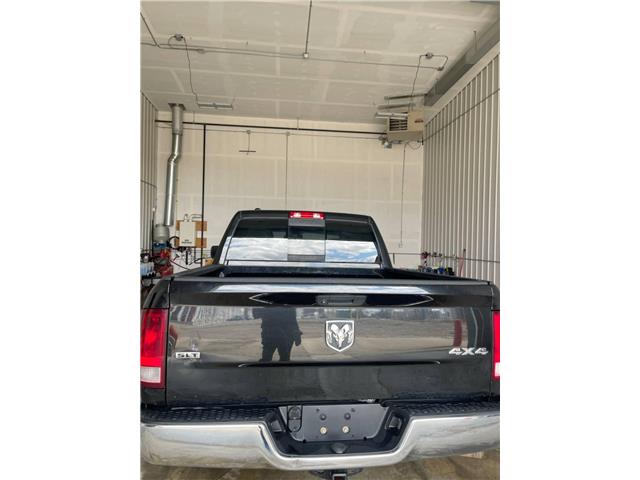 2019 RAM 1500 Classic SLT (Stk: OP1510A) in Pincher Creek - Image 5 of 17 2019 RAM 1500 Classic SLT (Stk: OP1510A) in Pincher Creek - Image 5 of 17