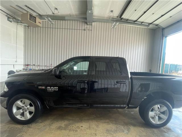 2019 RAM 1500 Classic SLT (Stk: OP1510A) in Pincher Creek - Image 3 of 17 2019 RAM 1500 Classic SLT (Stk: OP1510A) in Pincher Creek - Image 3 of 17