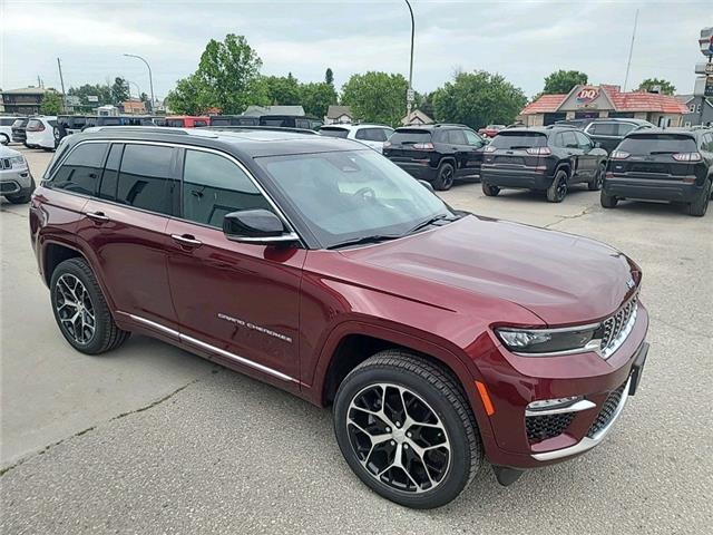 2023 Jeep Grand Cherokee Summit