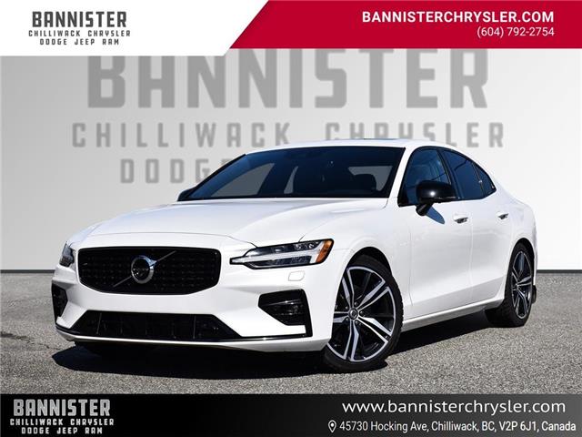 2022 Volvo S60 B5 R-Design (Stk: 30U19825) in Chilliwack - Image 1 of 32
