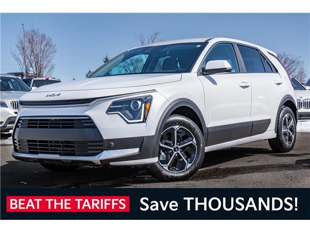 2025 Kia Niro LX (Stk: 25NR3577) in Edmonton - Image 1 of 28