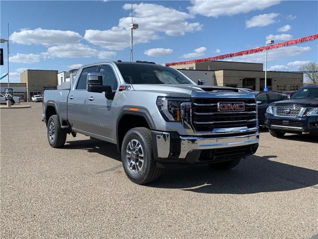 2025 GMC Sierra 2500HD SLT (Stk: 219820) in Medicine Hat - Image 1 of 26