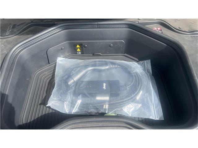 2024 Jeep Wagoneer S Launch Edition (Stk: TR226) in Kamloops - Image 10 of 34