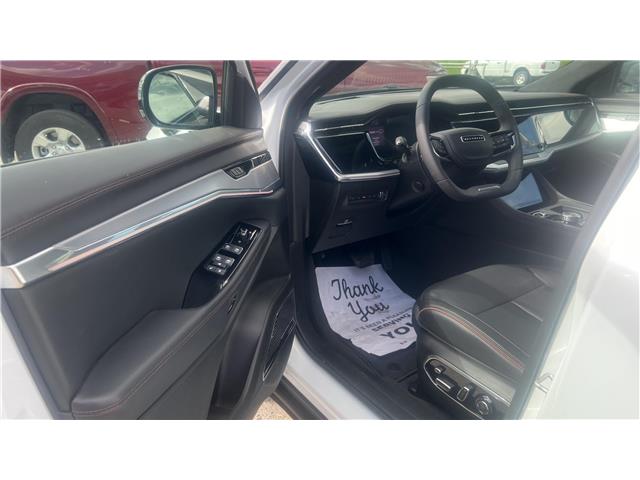 2024 Jeep Wagoneer S Launch Edition (Stk: TR226) in Kamloops - Image 11 of 34