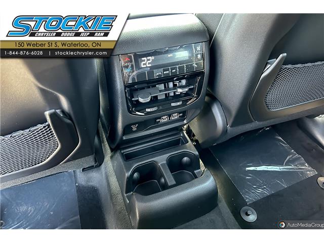 2025 Jeep Grand Cherokee L Laredo (Stk: 45056) in Waterloo - Image 9 of 21