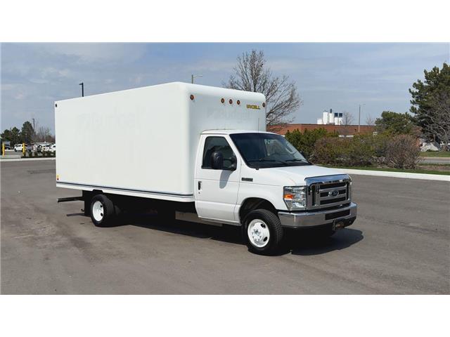 2019 Ford E-450 Cutaway (Stk: ATNP7960) in Vaughan - Image 3 of 33 2019 Ford E-450 Cutaway (Stk: ATNP7960) in Vaughan - Image 3 of 33
