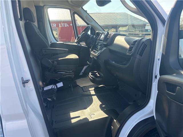2025 RAM ProMaster 2500 High Roof (Stk: -) in Oak Bay - Image 8 of 12 2025 RAM ProMaster 2500 High Roof (Stk: -) in Oak Bay - Image 8 of 12