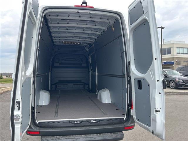 2025 Mercedes-Benz Sprinter 2500  (Stk: 25SP015) in Innisfil - Image 15 of 16