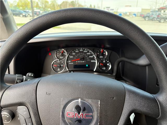 2025 GMC Savana 2500 Work Van (Stk: 55799) in Strathroy - Image 7 of 9