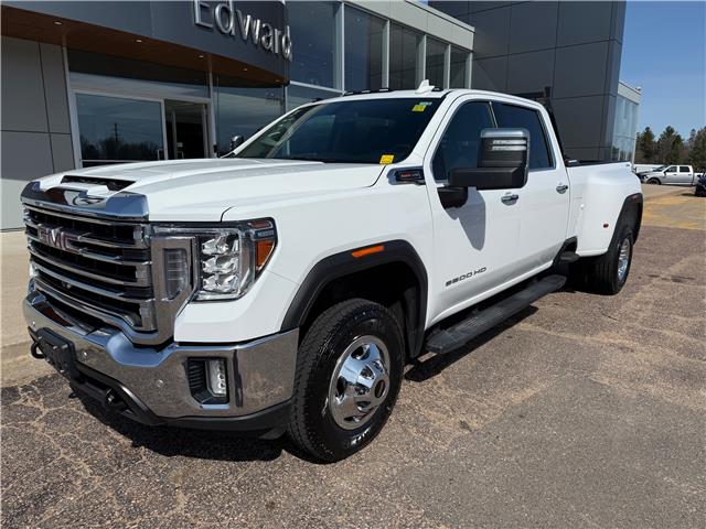 2022 GMC Sierra 3500HD SLT (Stk: 24382) in Pembroke - Image 5 of 35 2022 GMC Sierra 3500HD SLT (Stk: 24382) in Pembroke - Image 5 of 35