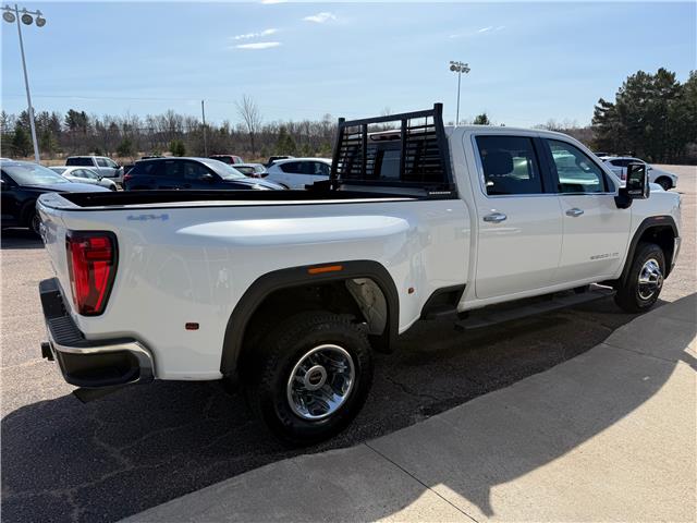 2022 GMC Sierra 3500HD SLT (Stk: 24382) in Pembroke - Image 11 of 35 2022 GMC Sierra 3500HD SLT (Stk: 24382) in Pembroke - Image 11 of 35
