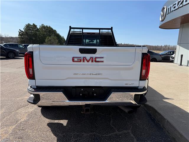 2022 GMC Sierra 3500HD SLT (Stk: 24382) in Pembroke - Image 13 of 35 2022 GMC Sierra 3500HD SLT (Stk: 24382) in Pembroke - Image 13 of 35
