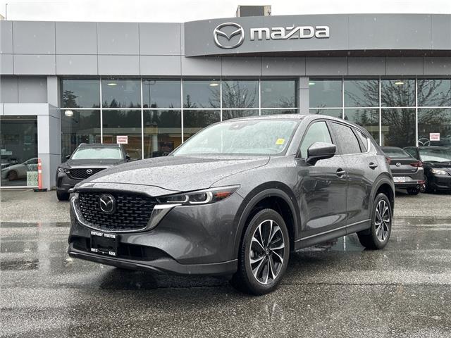2022 Mazda CX-5 GS (Stk: P4852) in Surrey - Image 1 of 15
