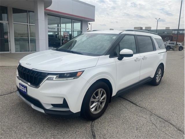 2024 Kia Carnival LX White with 92,380km at $39,999