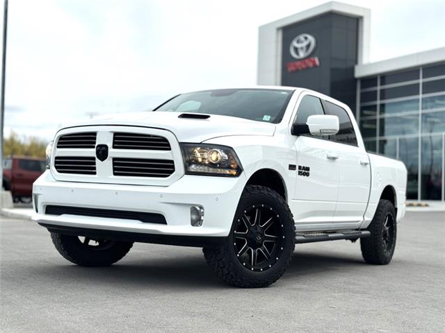 2017 RAM 1500 Sport (Stk: S808903K) in Cranbrook - Image 1 of 21