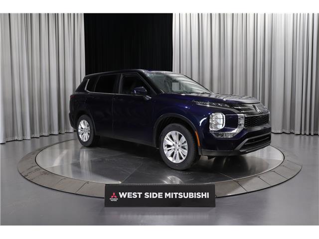 2025 Mitsubishi Outlander ES (Stk: T25469) in Edmonton - Image 1 of 27