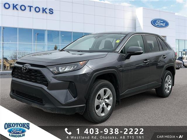 2022 Toyota RAV4 LE (Stk: B85233) in Okotoks - Image 1 of 22