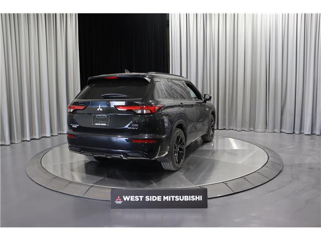 2025 Mitsubishi Outlander PHEV GT NOIR (Stk: P25421) in Edmonton - Image 5 of 30 2025 Mitsubishi Outlander PHEV GT NOIR (Stk: P25421) in Edmonton - Image 5 of 30