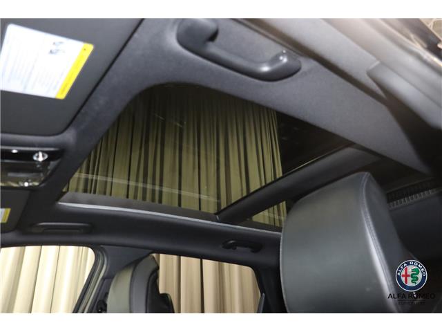 2023 Kia Sportage X-Line Limited w/Black Interior (Stk: 24934) in Edmonton - Image 7 of 25 2023 Kia Sportage X-Line Limited w/Black Interior (Stk: 24934) in Edmonton - Image 7 of 25