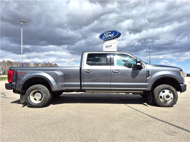 2022 Ford F-350 Platinum (Stk: U51386) in Hague - Image 1 of 15