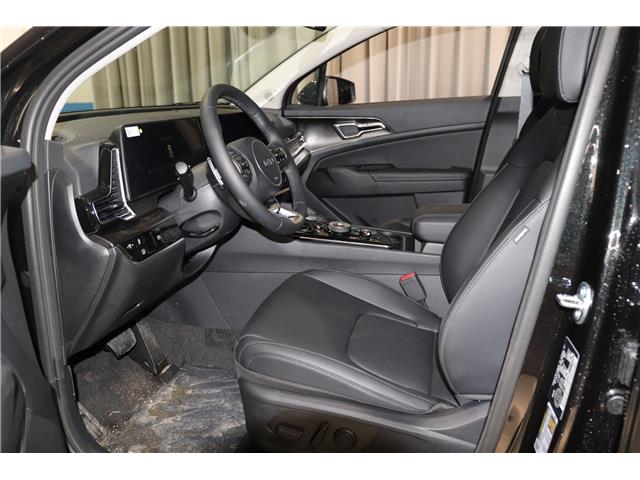 2025 Kia Sportage EX Premium w/Black Interior (Stk: 26119) in Edmonton - Image 11 of 23