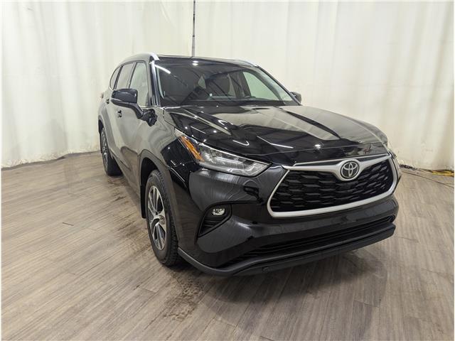 2022 Toyota Highlander XLE 5TDGZRBH0NS204765 25042441 in Calgary