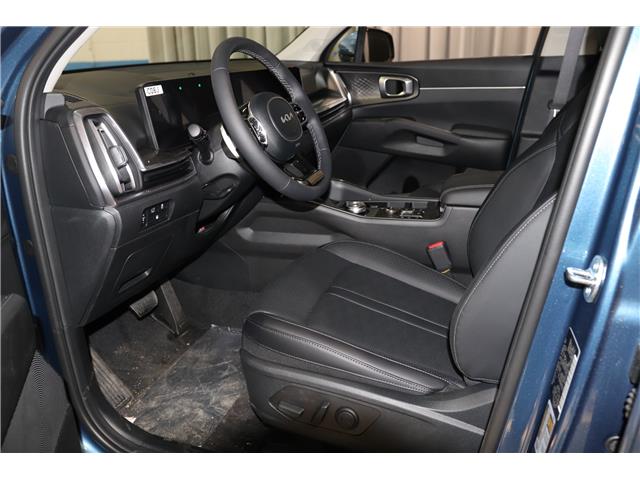 2025 Kia Sorento Plug-In Hybrid EX (Stk: 26068) in Edmonton - Image 11 of 28