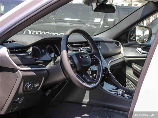 2025 Jeep Grand Cherokee Laredo (Stk: S4022) in Hamilton - Image 13 of 27