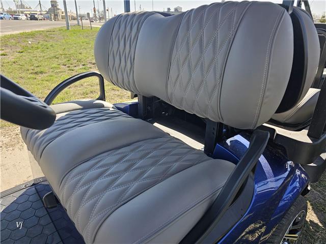 2025 EZ-GO EXPRESS S4 GAS EFI (Stk: 25EZ-003) in Grande Prairie - Image 6 of 10