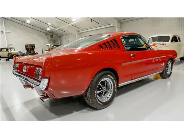 1965 Ford Mustang 2+2 Fastback (Stk: 613520) in Watford - Image 7 of 35