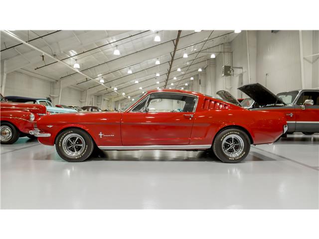 1965 Ford Mustang 2+2 Fastback (Stk: 613520) in Watford - Image 4 of 35