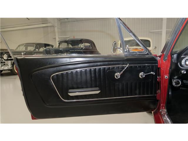 1965 Ford Mustang 2+2 Fastback (Stk: 613520) in Watford - Image 13 of 35