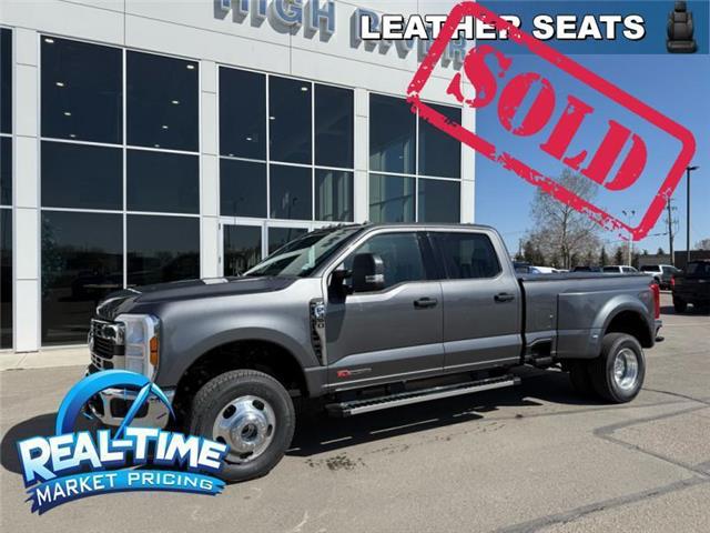 2025 Ford F-350 XLT (Stk: 25076) in Claresholm - Image 1 of 11