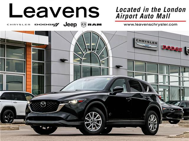 2022 Mazda CX-5 GS (Stk: 15-U0888) in London - Image 1 of 28