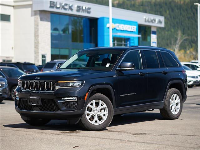 2023 Jeep Grand Cherokee Limited (Stk: 25-062A) in Salmon Arm - Image 1 of 47