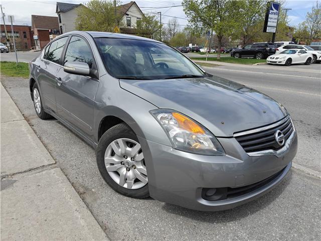 2009 Nissan Altima 3.5 S (Stk: -) in Ottawa - Image 1 of 18