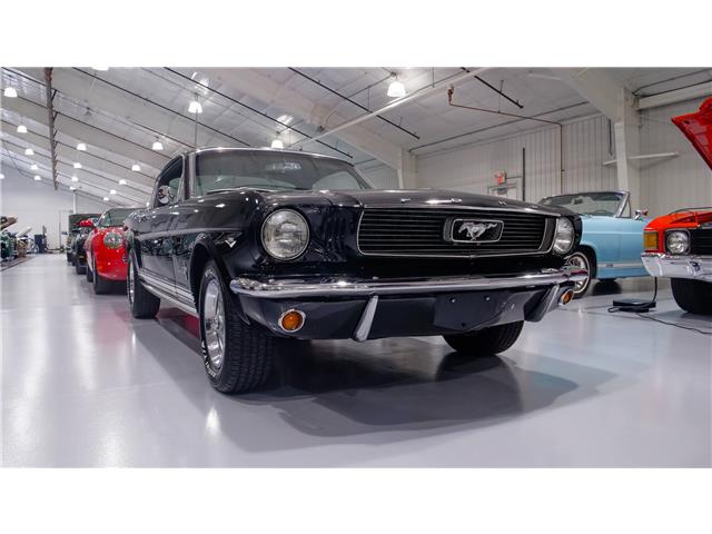 1966 Ford Mustang 2+2 Fastback  (Stk: 236813) in Watford - Image 3 of 49