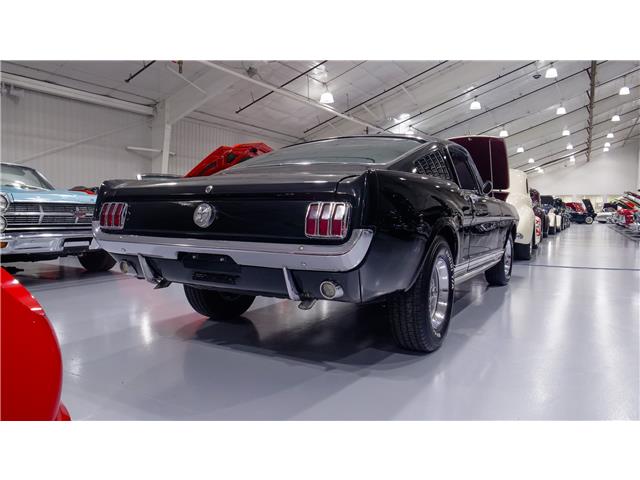 1966 Ford Mustang 2+2 Fastback  (Stk: 236813) in Watford - Image 6 of 49