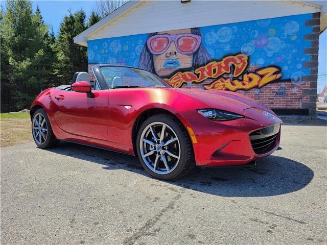 2021 Mazda MX-5 GT in Sunny Corner - Image 1 of 15